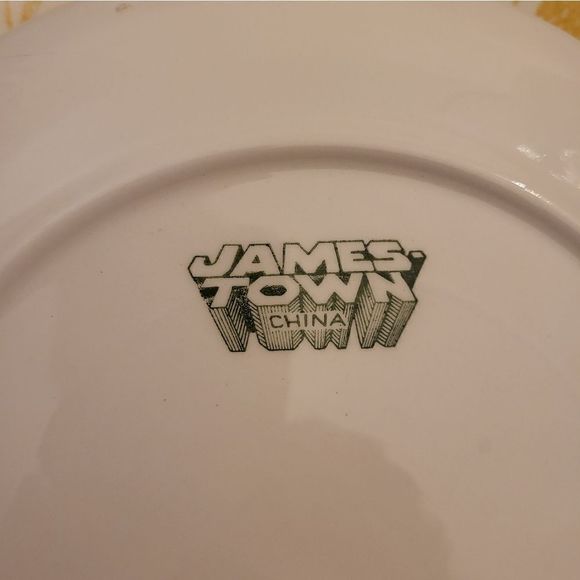 Vintage Mint 1960s Set of 4 "Yellow Daisy" Jamestown Ironstone Dinner Plates 10" - Picture 4 of 4